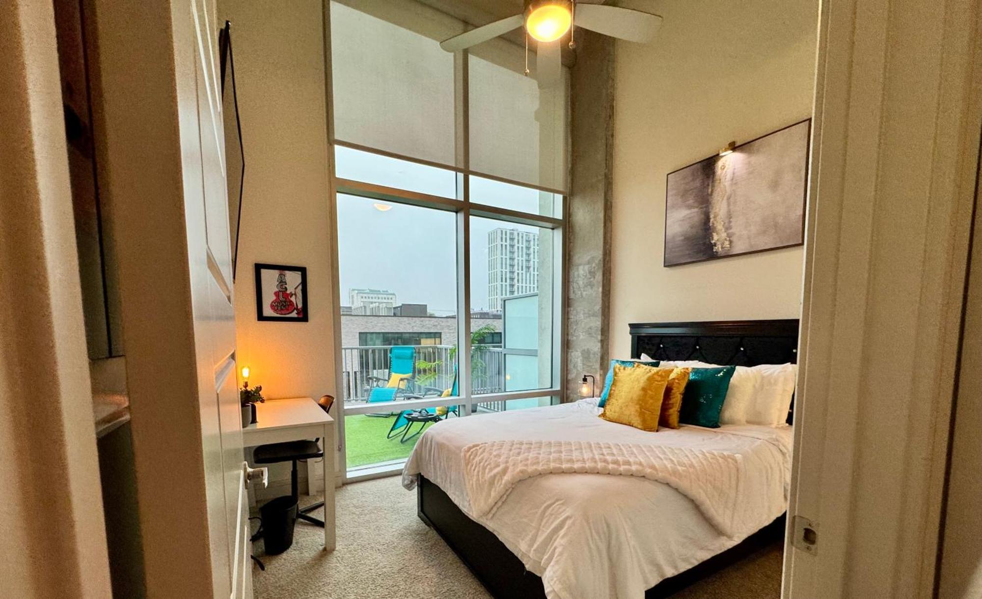 Music City Penthouse Lägenhet Austin Exteriör bild